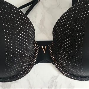 NWT Victoria’s Secret Black Gold Lined Demi 36DD